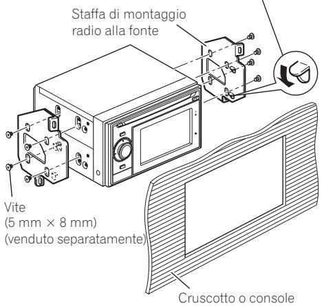 PIONEER AVIC-F320BT - Fissaggio del unità di navigazione alla staffa di montaggio radio alla fonte. - 2