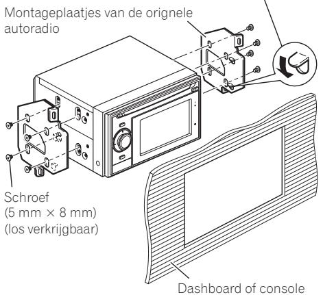 PIONEER AVIC-F320BT - De navigatie-eenheid op de montage-plaatjes van de orignele autoradio vastzetten. - 2