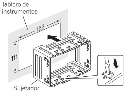PIONEER AVH-P4000DVD - Instale el sujetador en el tablero de instrumentos. - 1