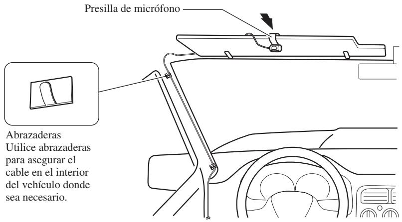 PIONEER AVIC-800DVD - Instale la presilla de micrófono en el parasol. - 1