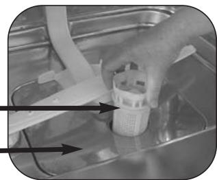 SAUTER DWS 10 FW - Cleaning the waste filters - 1