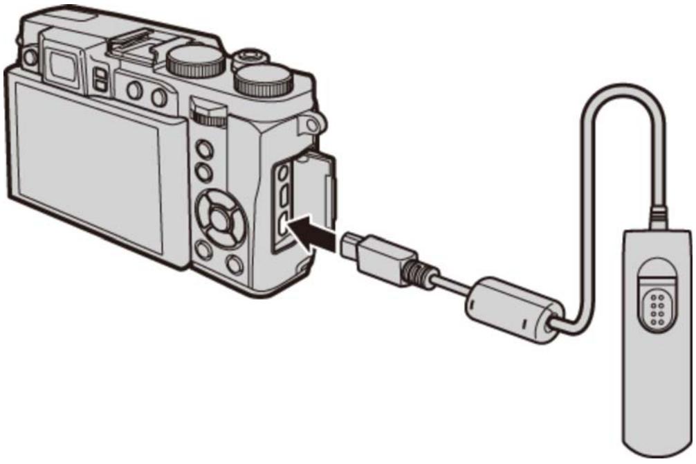FUJIFILM X30 - Utilisation d'une télécommande filaire - 1