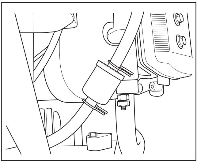 HUSQVARNA RIDER 15V2 - Remplacement du filtré à carburant - 1