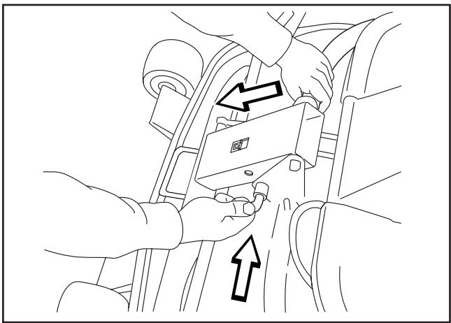 HUSQVARNA RIDER 15V2 - Montage de l'unité de coupe - 6