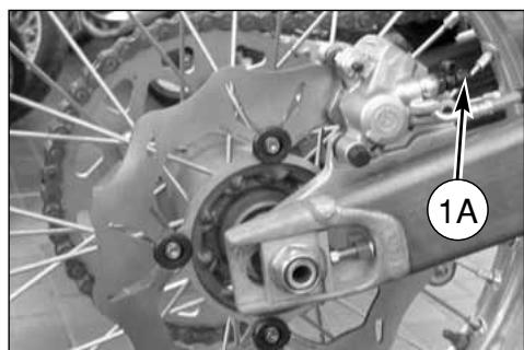 HUSQVARNA TE 310 - Pour effectuer la substitution proceder de la maniere suivante: - 3