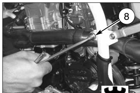 HUSQVARNA TE 310 - AUSTAUSCH DES SCHALLDÄMPFENDEN DÄMPFERMATERIALS - 5