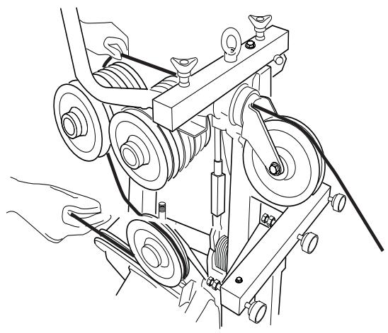 HUSQVARNA CS 2512 - Enfiar o fio - 1