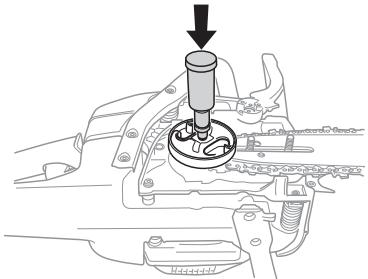 HUSQVARNA 560 XPG - Schmierung des Nadellagers - 3