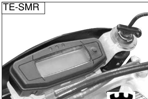 HUSQVARNA HVA TE TC SMR 510 2010 - STOPPING THE MOTORCYCLE AND THE ENGINE - 6