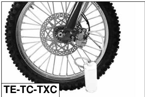 HUSQVARNA HVA TE TC SMR 510 2010 - FRONT BRAKING SYSTEM BLEEDING (TE, TC, TXC) - 2