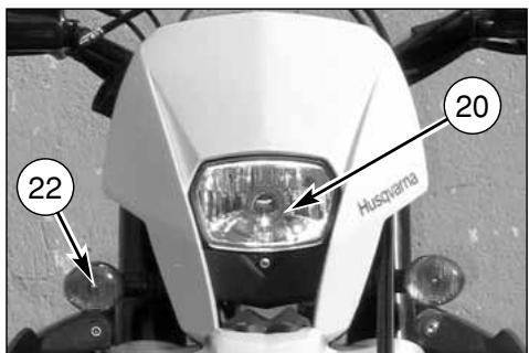 HUSQVARNA HVA TE TC SMR 510 2010 - PIEGATURA PERNO RUOTA - 7