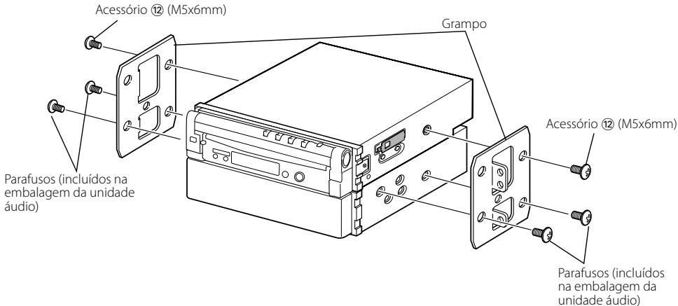 KENWOOD KVT-817DVD - Monte o grampo de cada lado. - 1