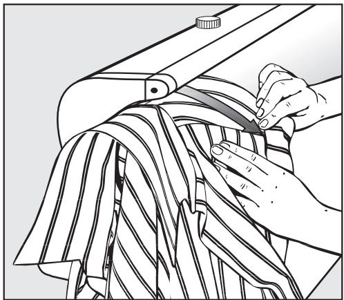 MIELE B890-REPASSEUSE A ROULEAU - Empissement - 2