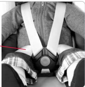 BRITAX BABY-SAFE PLUS SHR II - Retrait de la housse - 5