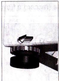 FAR L9400 - REGLAGE DES PIEDS - 1