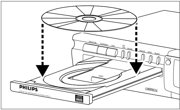 PHILIPS CDR 770 - Mise en place des disques - 1