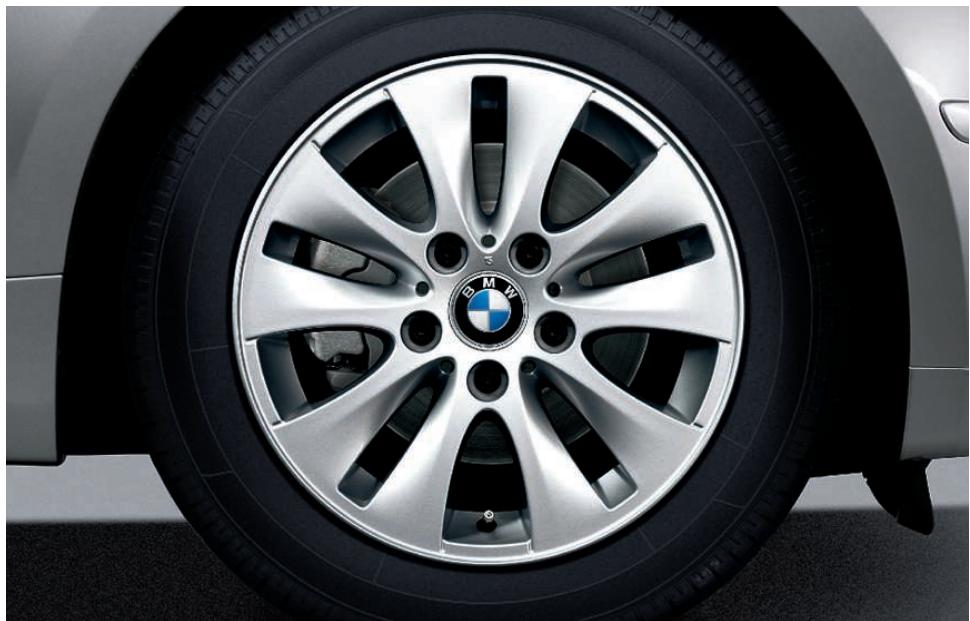 BMW SÉRIE 1 3 & 5 PORTES - Équipement du modèle créé : - 17