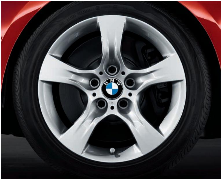 BMW SÉRIE 3 COUPÉ - Équipements de série/en option. - 7