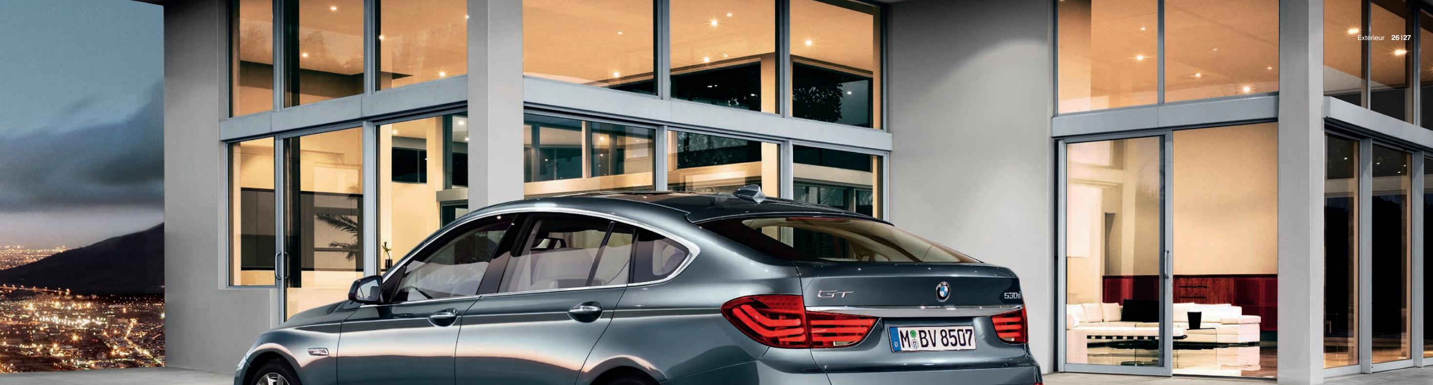BMW SÉRIE 5 GRAN TURISMO - Deuxième RANG. première CLASSE. - 9