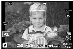 OLYMPUS E-M5 MARK II - Priorité visage AF/Détection des yeux AF - 2