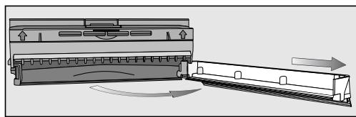 MIELE SCOUT RX1 - Afdichting stofreservoir verrangen - 2