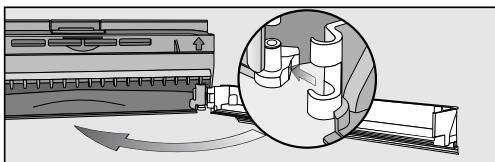 MIELE SCOUT RX1 - Dichtlippe der Staubbox austauschen - 3