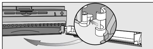 MIELE SCOUT RX1 - Replacing the seal on the dust box - 3