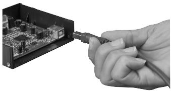 BELKIN HUB USB 2.0 À HAUT DÉBIT DRIVE BAY #F5U261EA - INSTALLAZIONE (CONTINUA) - 1