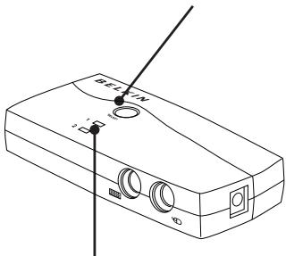 BELKIN SWITCH KVM 4 PORTS OMNIVIEW E (AVEC 4 CÂBLES) #F1DB104P2EAB - Vorder-/Rückansicht des 2-Port KVM-Switches aus der E-Serie: - 1