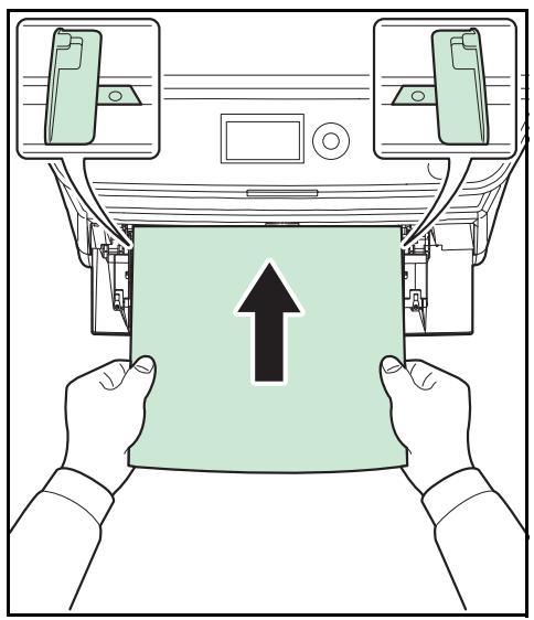 KYOCERA 2030 - Chargement du papier dans le bac MF - 5