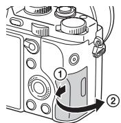 SONY ALPHA 7 - Inserting a memory card (sold separately) - 1