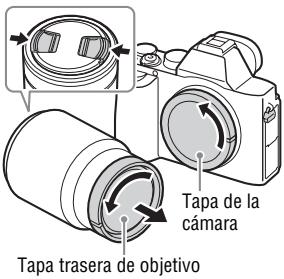 SONY ALPHA 7 - Retire la tapa de la-camera de laamera y la tapa trasera del objetivo de la parte trasera de objetivo. - 1
