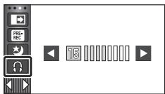 PANASONIC HC-V750 - Ajuste le volume du casque pendant l'enregistrement. - 1