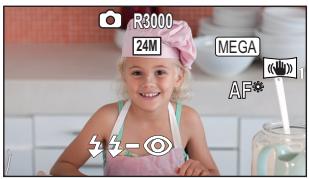 PANASONIC HC-V750 - À propos des indications à l'écran en mode d'enregistrement d'images fixes - 1