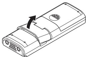 OLYMPUS WS-833 - Insertion d'une carte microSD - 1