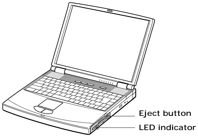 SONY PCGA-WMS5 - To remove a floppy disk - 1