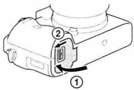 SONY ALPHA A580 - Charging the battery pack using the AC Adaptor - 4