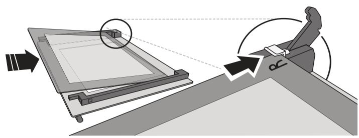 HOTPOINT FA2844PIXHA - Replacer la porte - 11