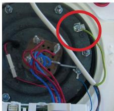 ATLANTIC CALYPSO SPLIT INVERTER - Prior to electrical connection, make sure the power is off. - 4