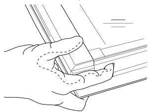 HOTPOINT MHR9401ANHAS - Cliqueur pour nettoyer - Nettoyer la vitre - 1