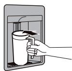 SAMSUNG RT53K6540SL - Remplir le réservoir d'eau - 2