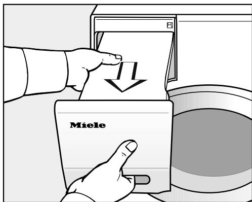 MIELE TWR860WP - Vider le réservoir à eau de condensation - 1