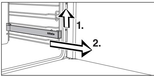 MIELE H6400 BM - Fitting and removing the FlexiClip telescopic runners - 3