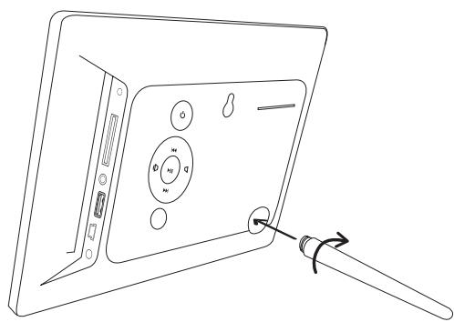 ESSENTIELB EC-8 - Insertion du pied support - 1