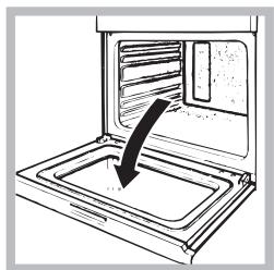 HOTPOINT FI7861SHDSHA - Cleaning the oven door - 1