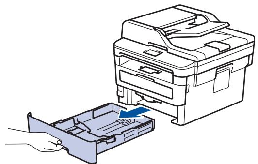 BROTHER MFC-L2730DW - Charger du papier dans le bac à papier - 1