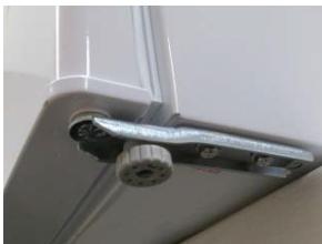 RUSSELL HOBBS RHTTFZ1B - Reversing the door - 5