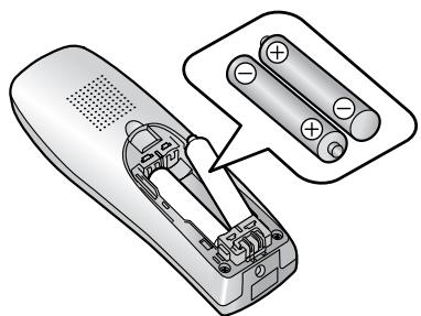 PANASONIC KX-FC 275 G-S - Installation des batteries - 1