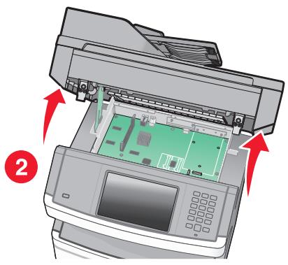LEXMARK MS415DN - Installation d'une carte mémoire - 3
