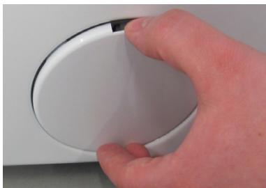 AMICA AWB510LP - Cleaning the pump filter - 1